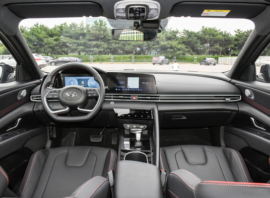 New or Used Hyundai Elantra 2022 240TGDi DCT LUX Compact Car 4 Door 5 seats Sedan hot sale